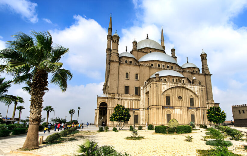 Cairo City Tour: Egyptian Museum, Islamic Cairo and Coptic Cairo